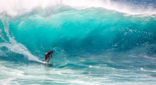 Faire du surf aux Seychelles 4 spots à privilégier